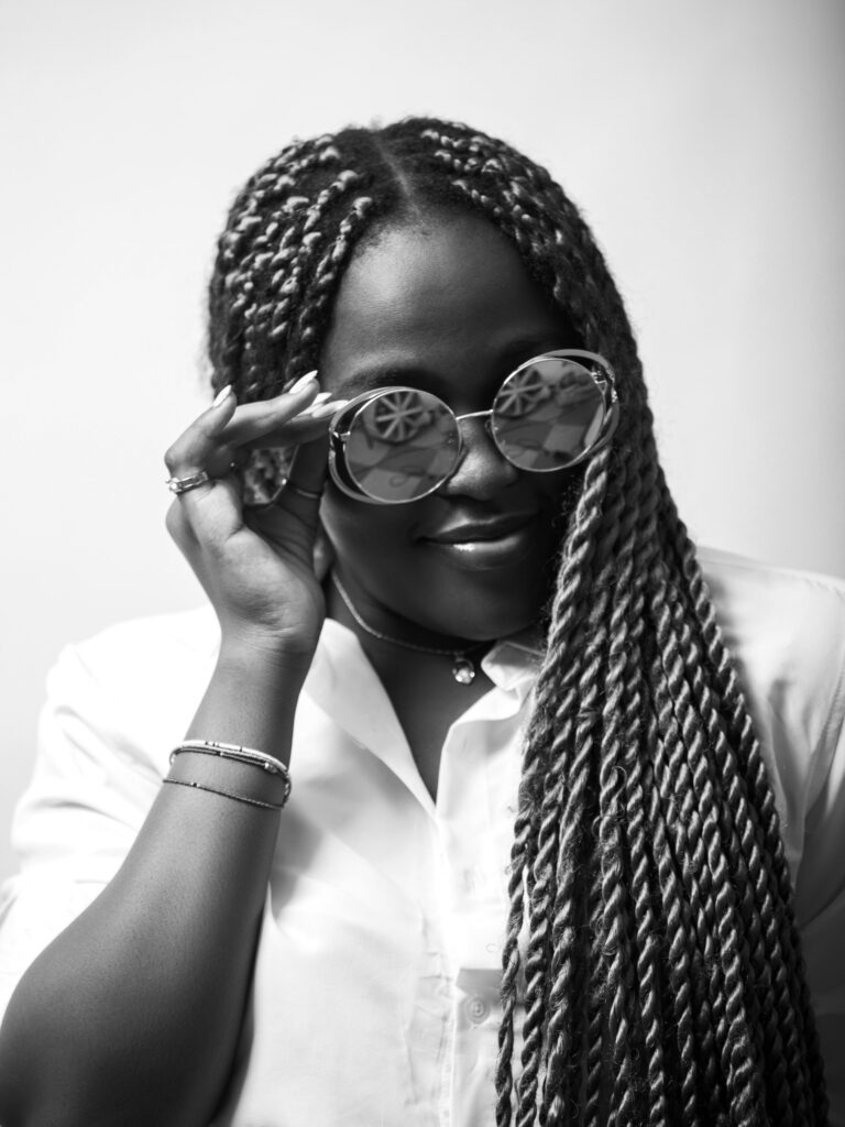 Diana Delphia - Editrice en chef